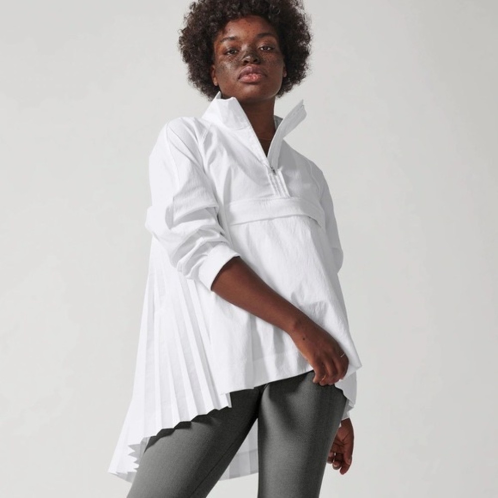 ATHLETA SOJOURN TOP SIZE XS